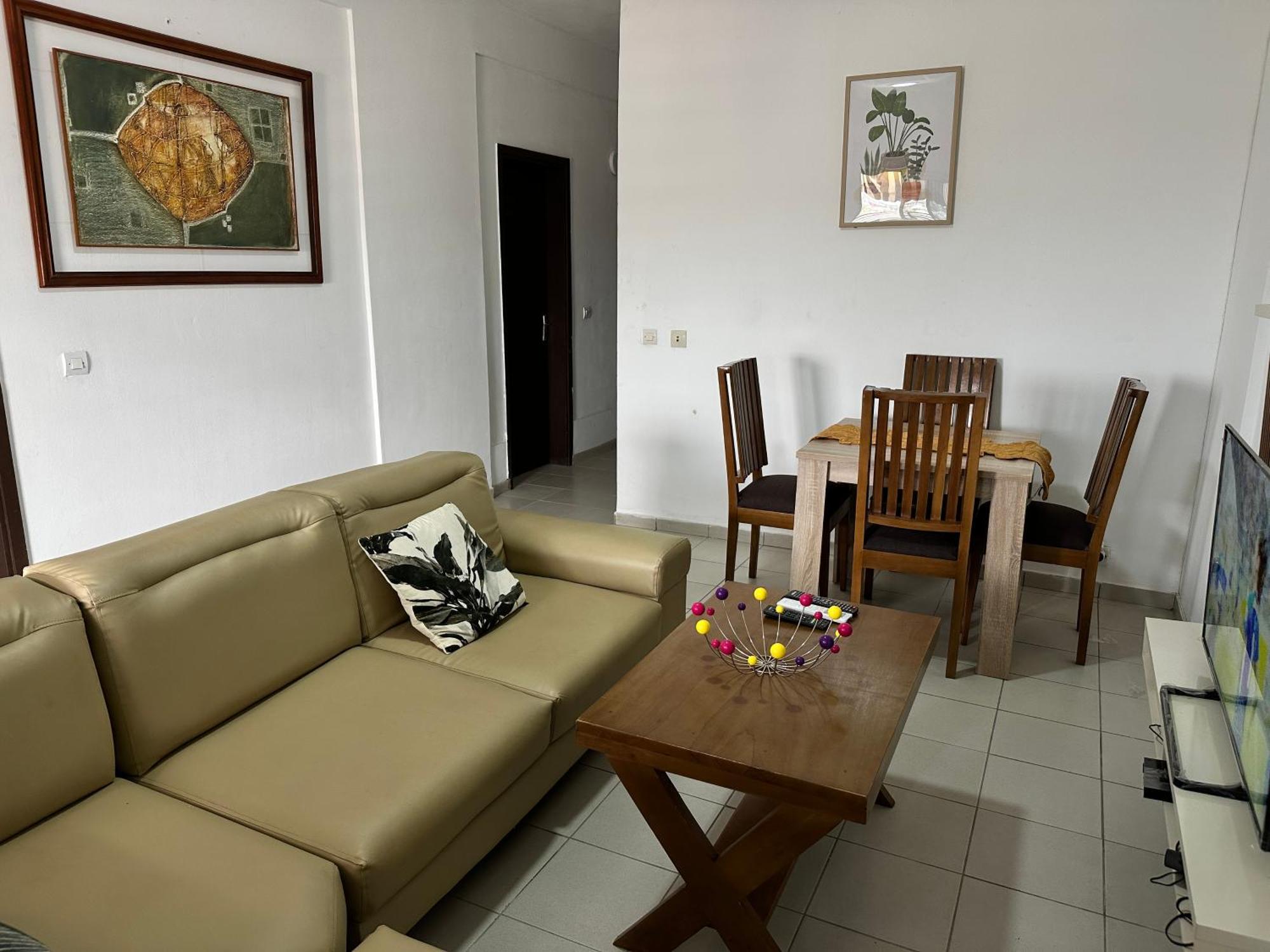 Apartamento Living 1Bed -Spacious Fully Equipped - Lively Area Abiyán Exterior foto